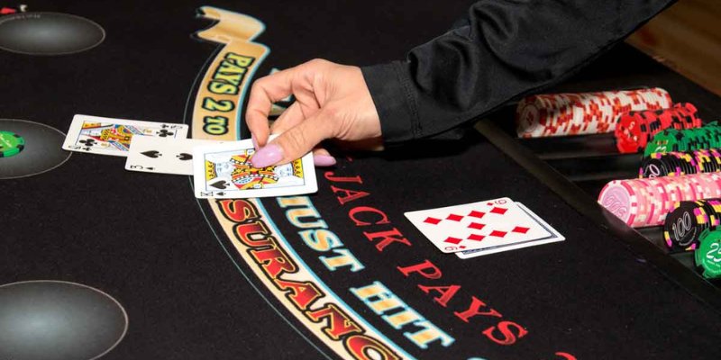 Nên nắm luật chơi trước khi tìm hiểu mẹo chơi Blackjack